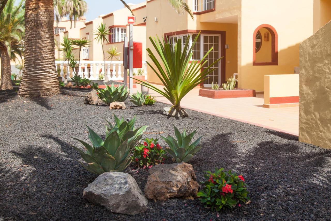 Apartamentos Maxorata Beach Коралео Екстериор снимка