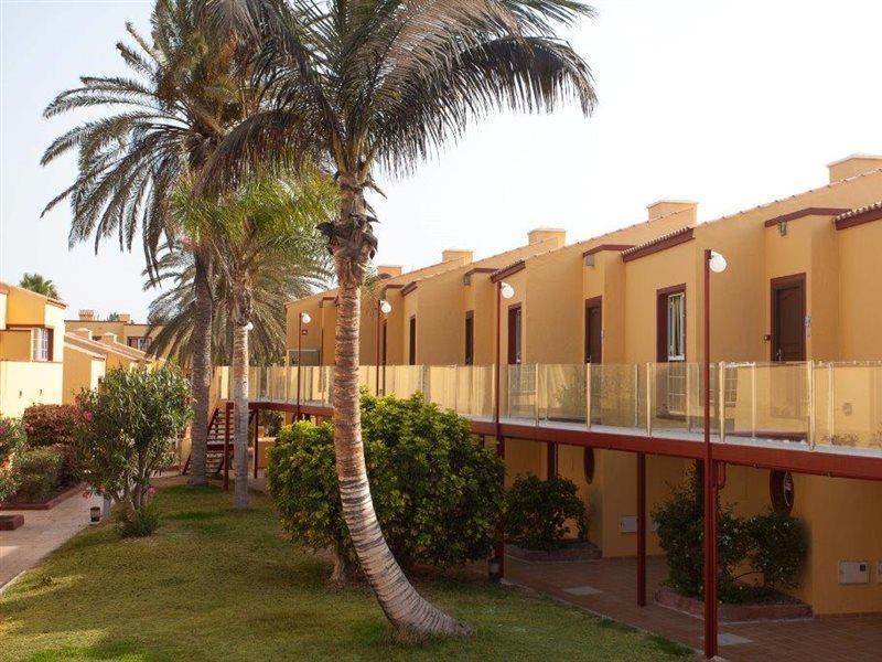Apartamentos Maxorata Beach Коралео Екстериор снимка
