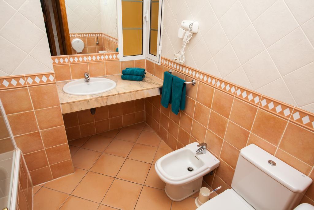Apartamentos Maxorata Beach Коралео Екстериор снимка