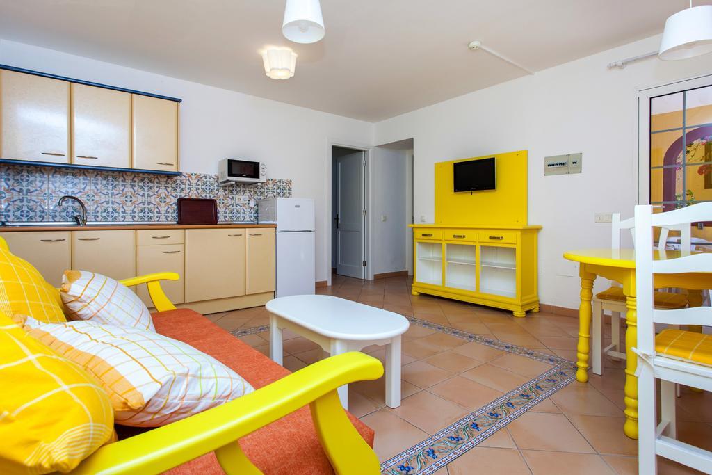 Apartamentos Maxorata Beach Коралео Екстериор снимка