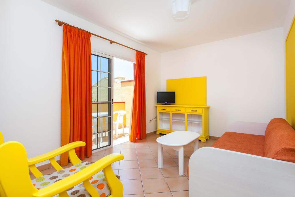 Apartamentos Maxorata Beach Коралео Екстериор снимка