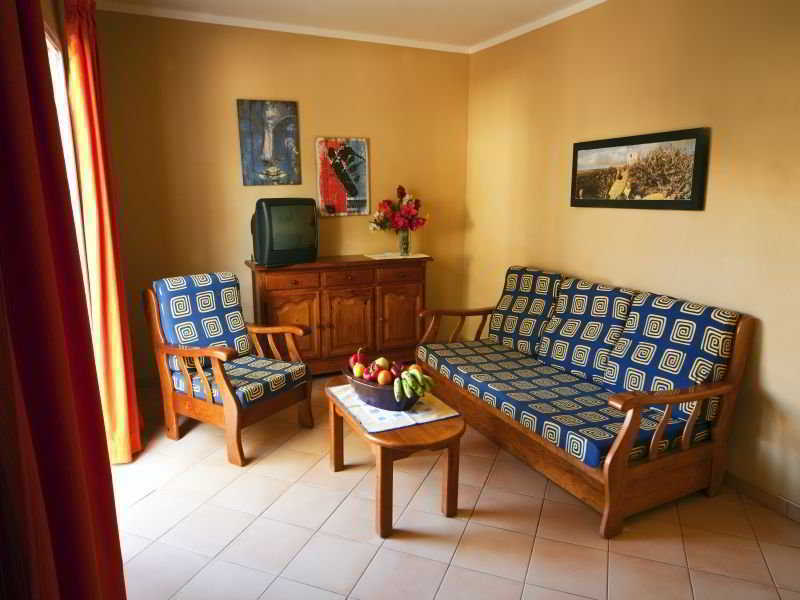 Apartamentos Maxorata Beach Коралео Екстериор снимка