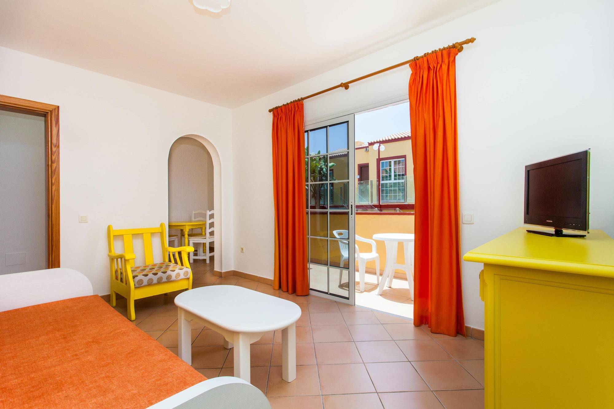 Apartamentos Maxorata Beach Коралео Екстериор снимка