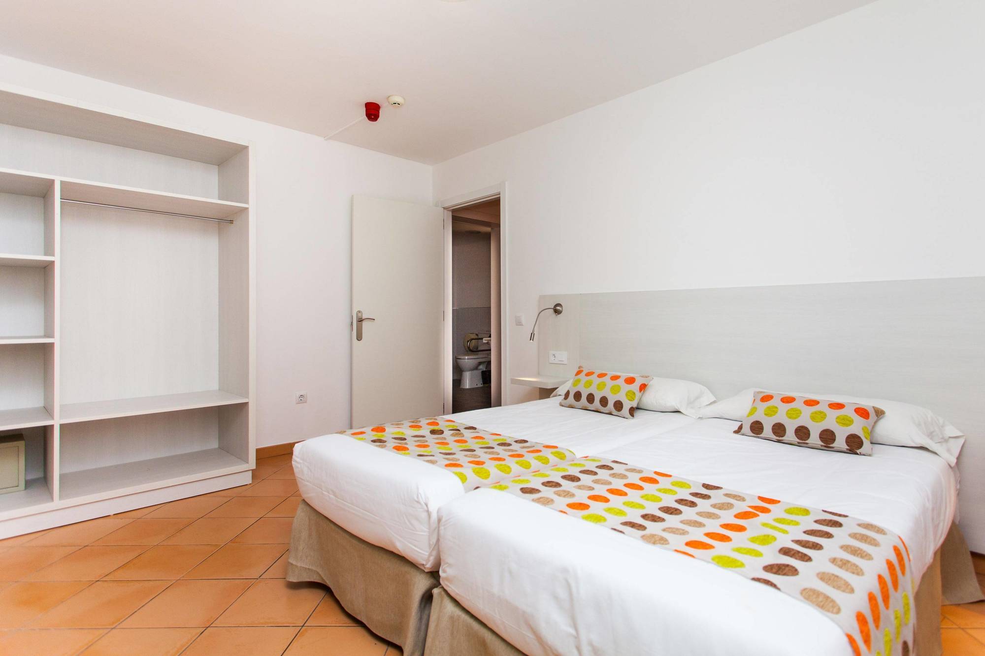 Apartamentos Maxorata Beach Коралео Екстериор снимка