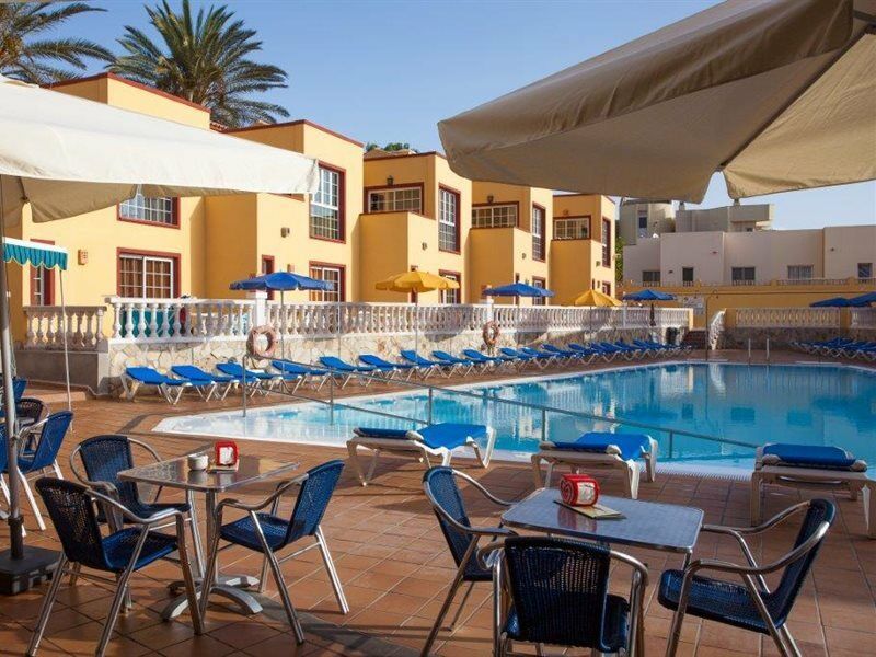 Apartamentos Maxorata Beach Коралео Екстериор снимка