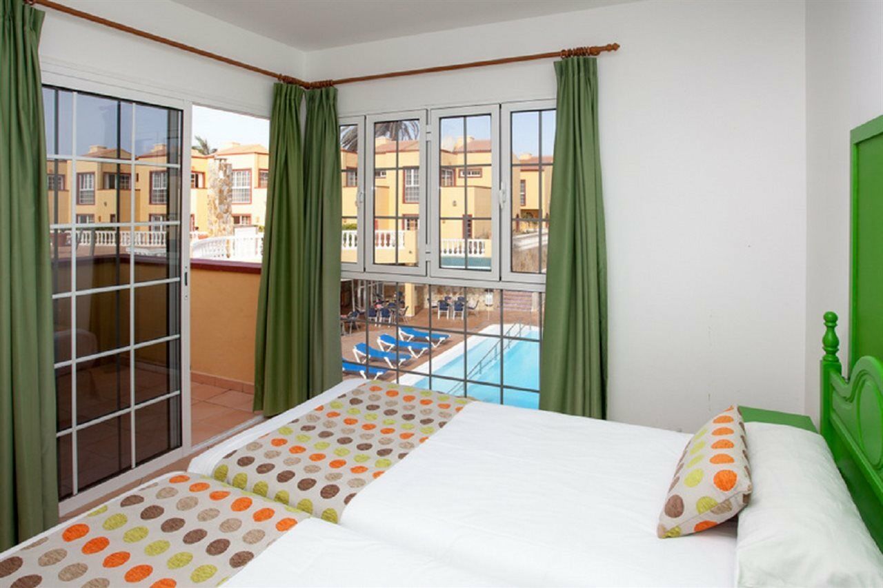 Apartamentos Maxorata Beach Коралео Екстериор снимка